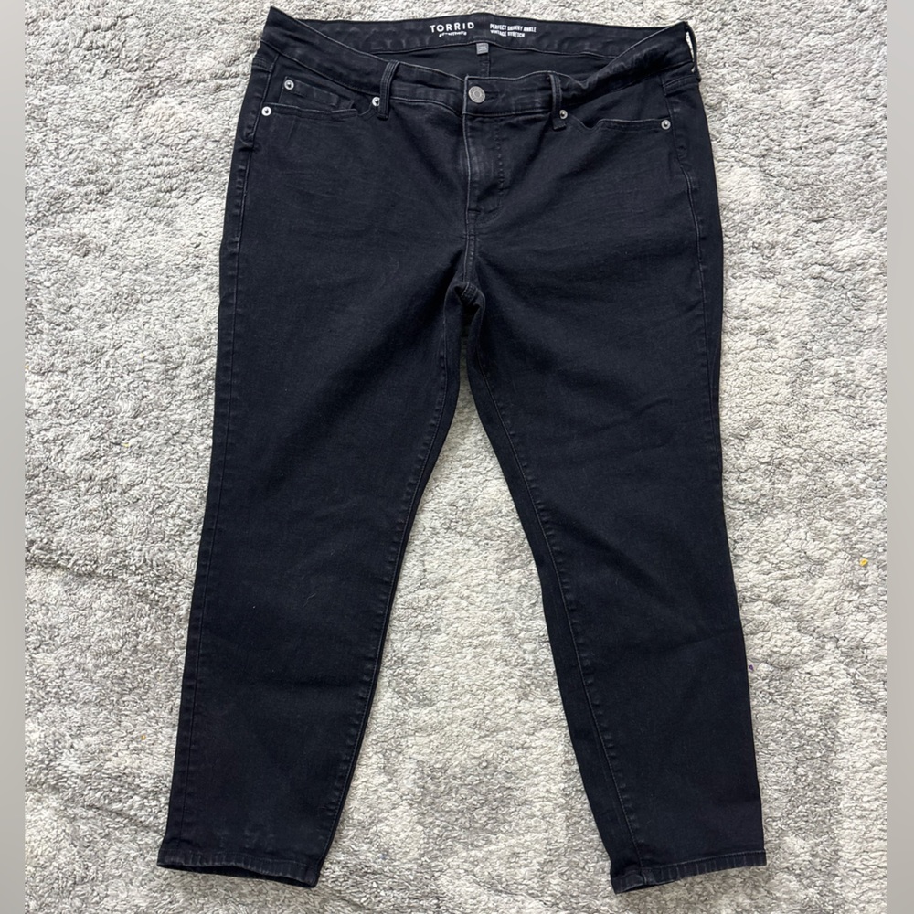 Torrid Perfect Skinny Ankle Vintage Stretch Jeans - Black Denim Size 18R